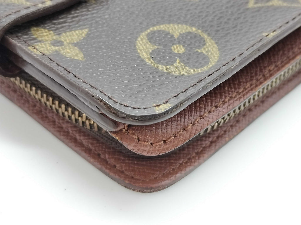 Louis Vuitton Monogram Wallet MI0979