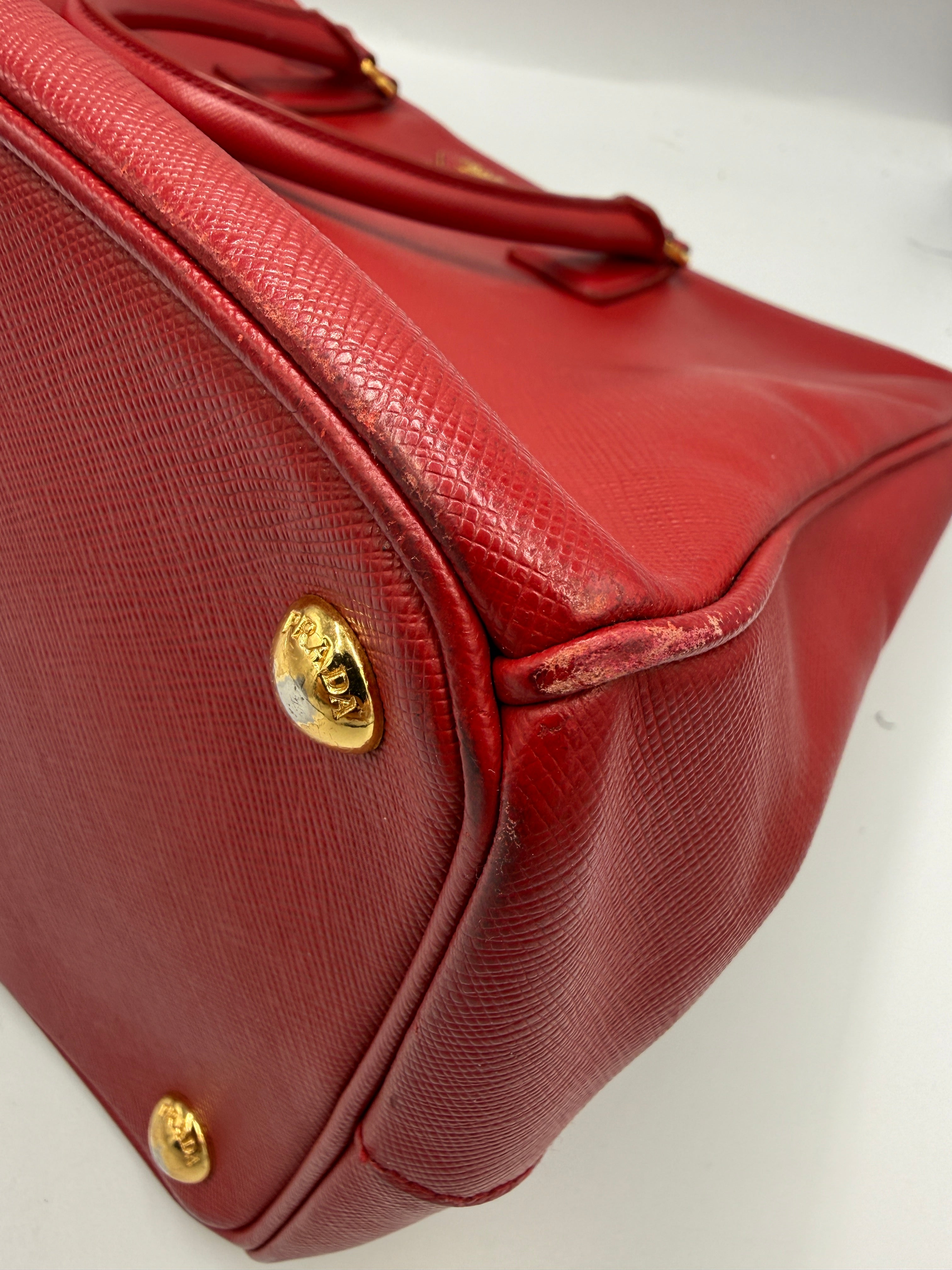 Prada Saffiano Lux Galleria Tote Bag - Red Leather (Pre-owned)