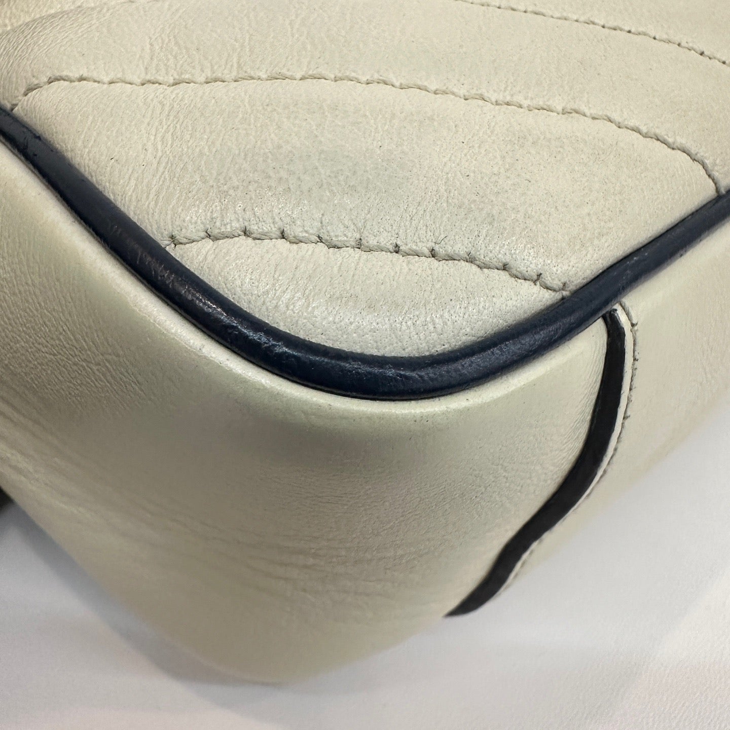 Gucci Marmont Medium Bag