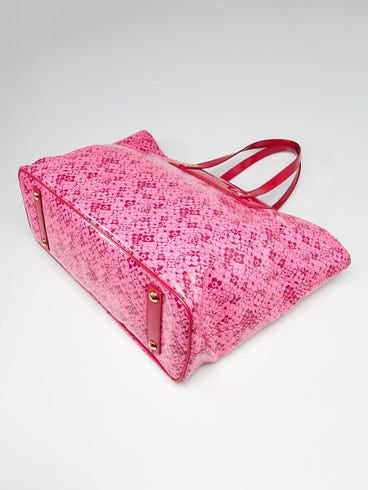 Louis Vuitton x Takashi Murakami Limited Edition Pink Shiny Leather Cosmic Blossom Tote GM