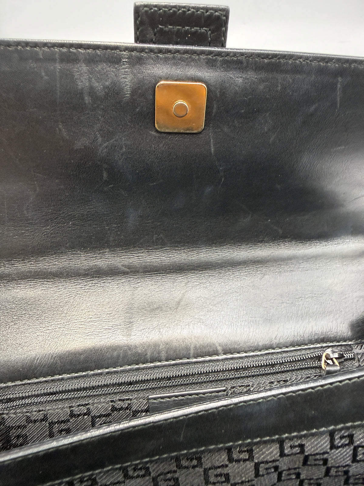Gucci Vintage Square G Flap Shoulder Bag in Black Canvas and Leather