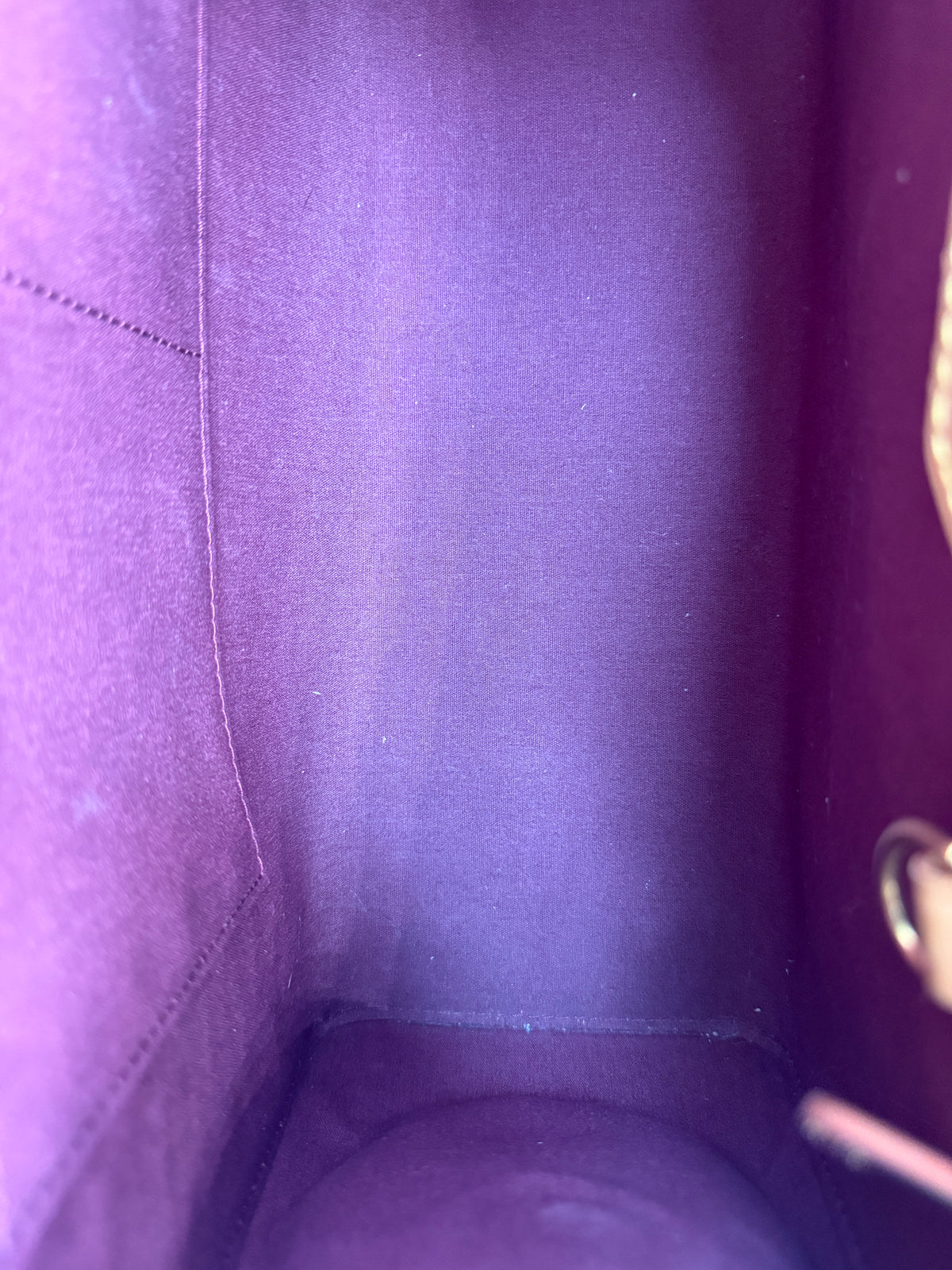 Louis Vuitton ( 2011 ) Brea MM Monogram Vernis Leather Bag – Cherry