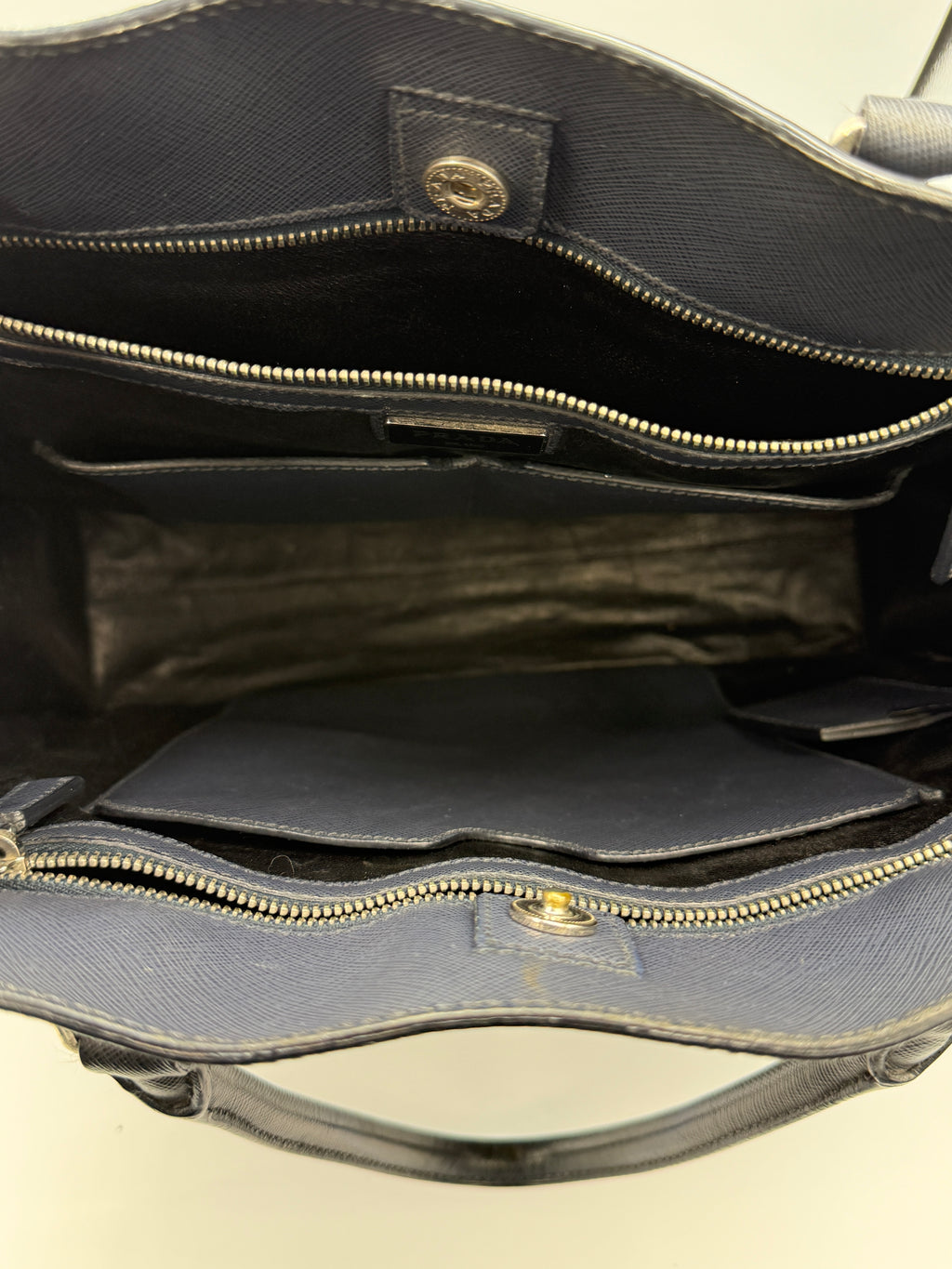 Prada Galleria Saffiano Leather Tote Bag – Classic Black (Nero)