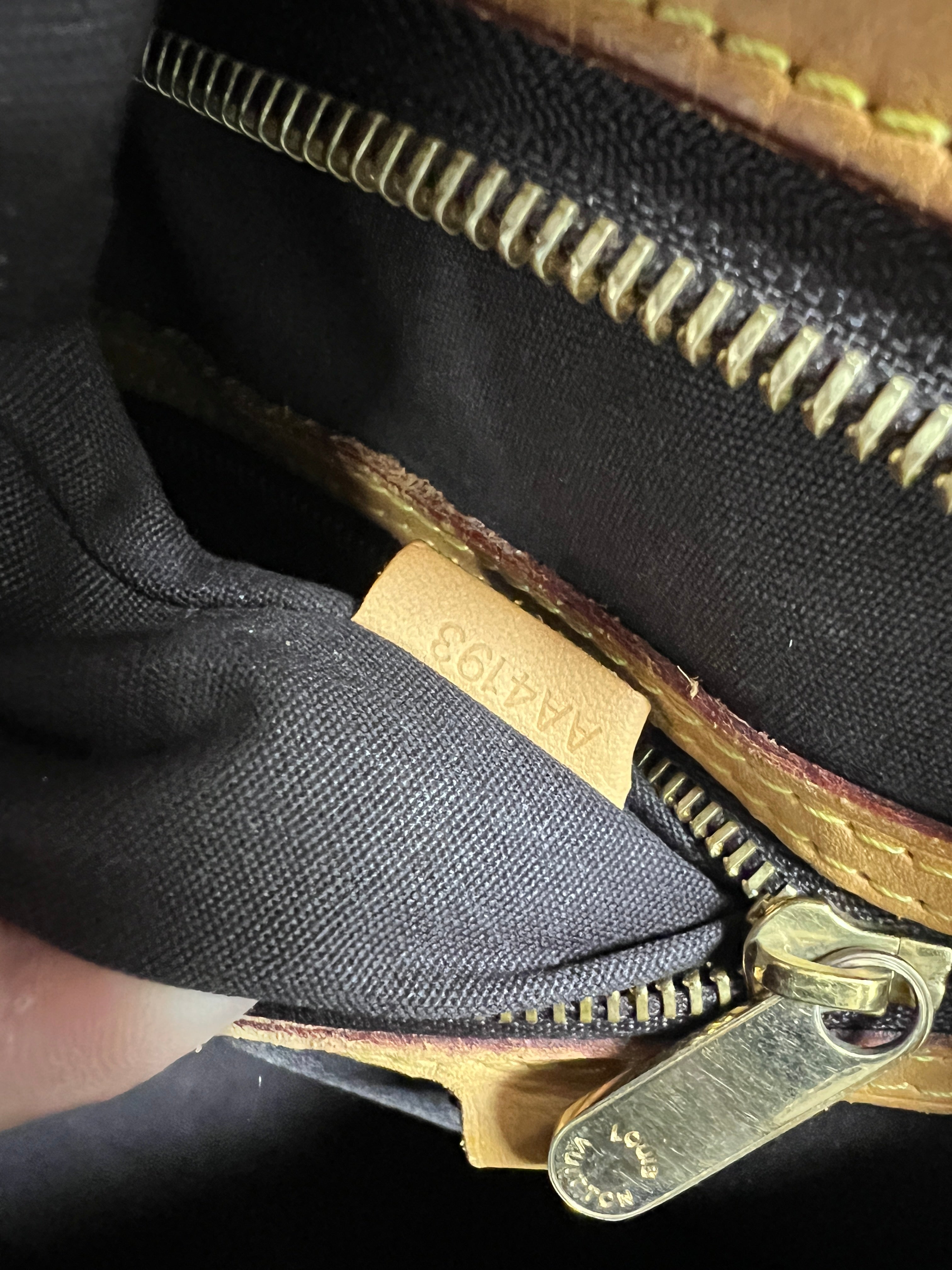 Louis Vuitton Monogram Vernis Brea MM