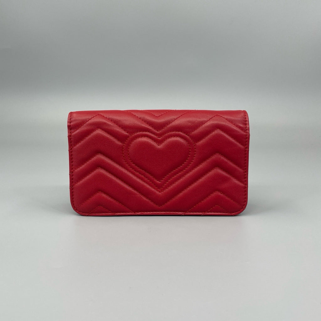 Gucci GG Marmont Matelassé Leather Super Mini Bag in Red
