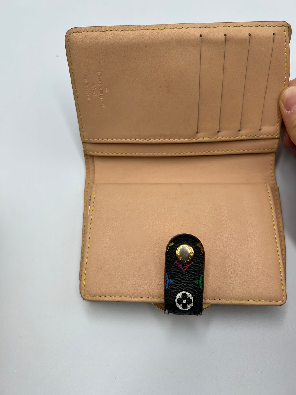 Murakami wallet