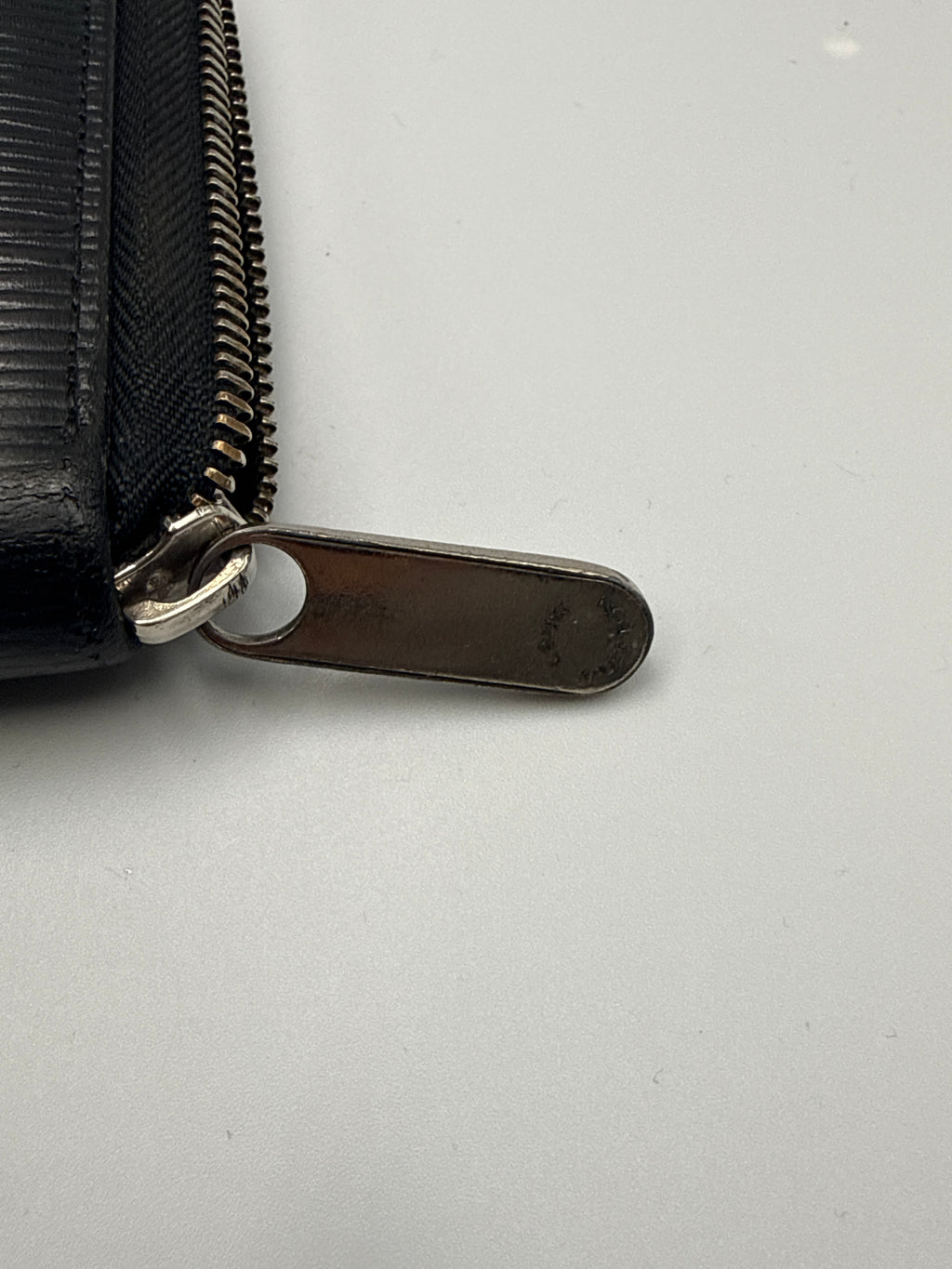Pre-owned Louis Vuitton Black Epi Leather Brazza Long Wallet