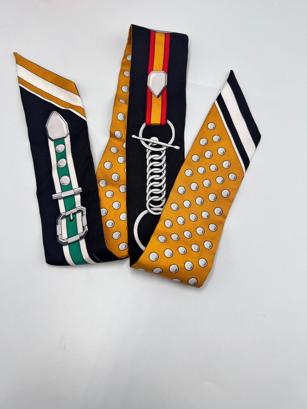 Hermès Twilly Silk Scarf