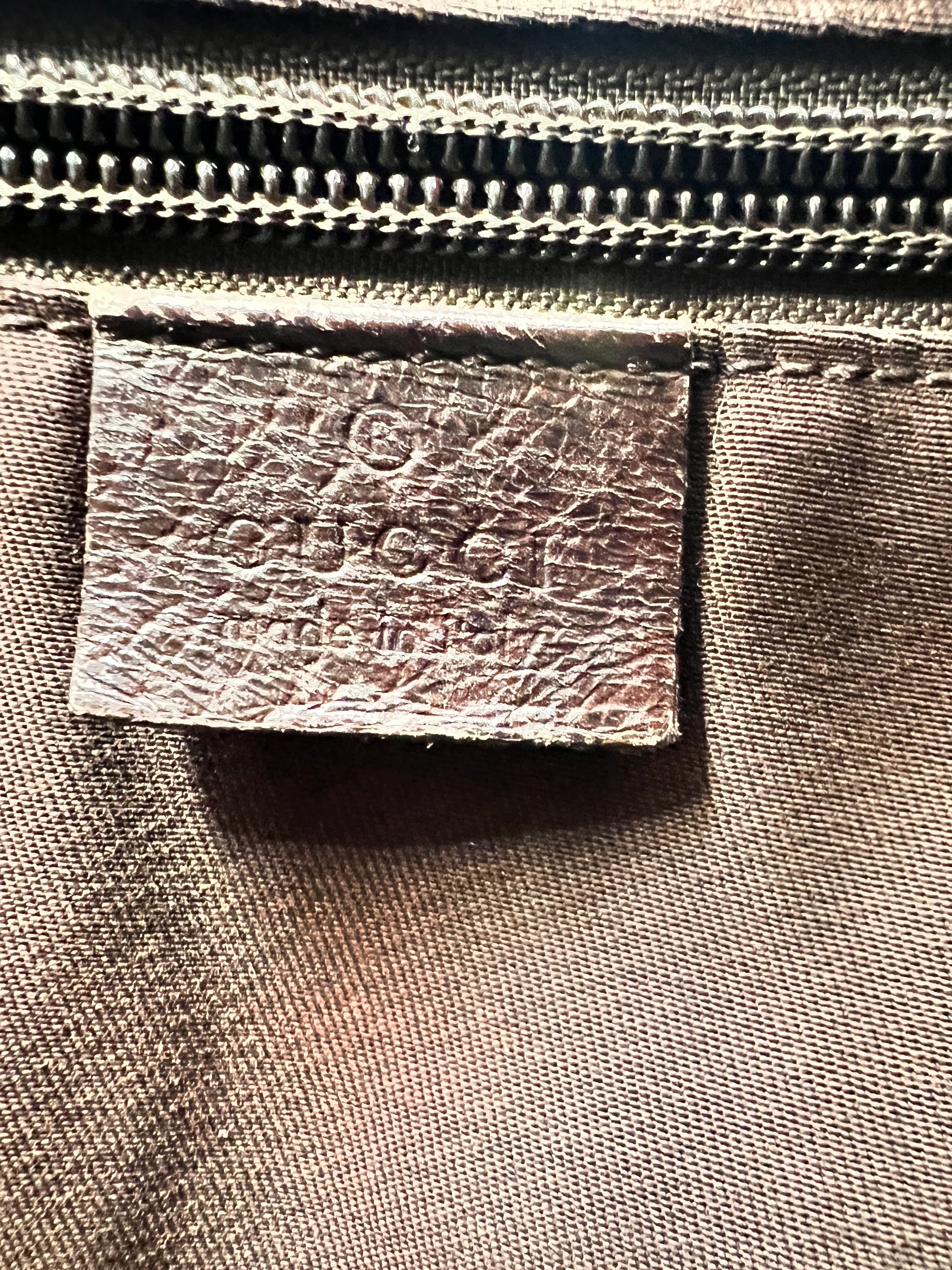 Gucci Leather Sherry Line Half Moon Sling Shoulder Bag