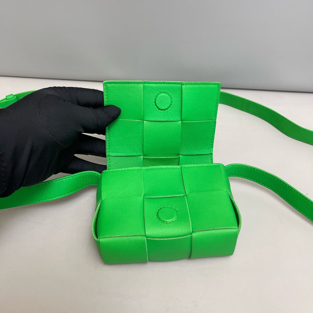 Bottega Veneta Candy Cassette Belt Bag in Parakeet Green Intreccio Leather