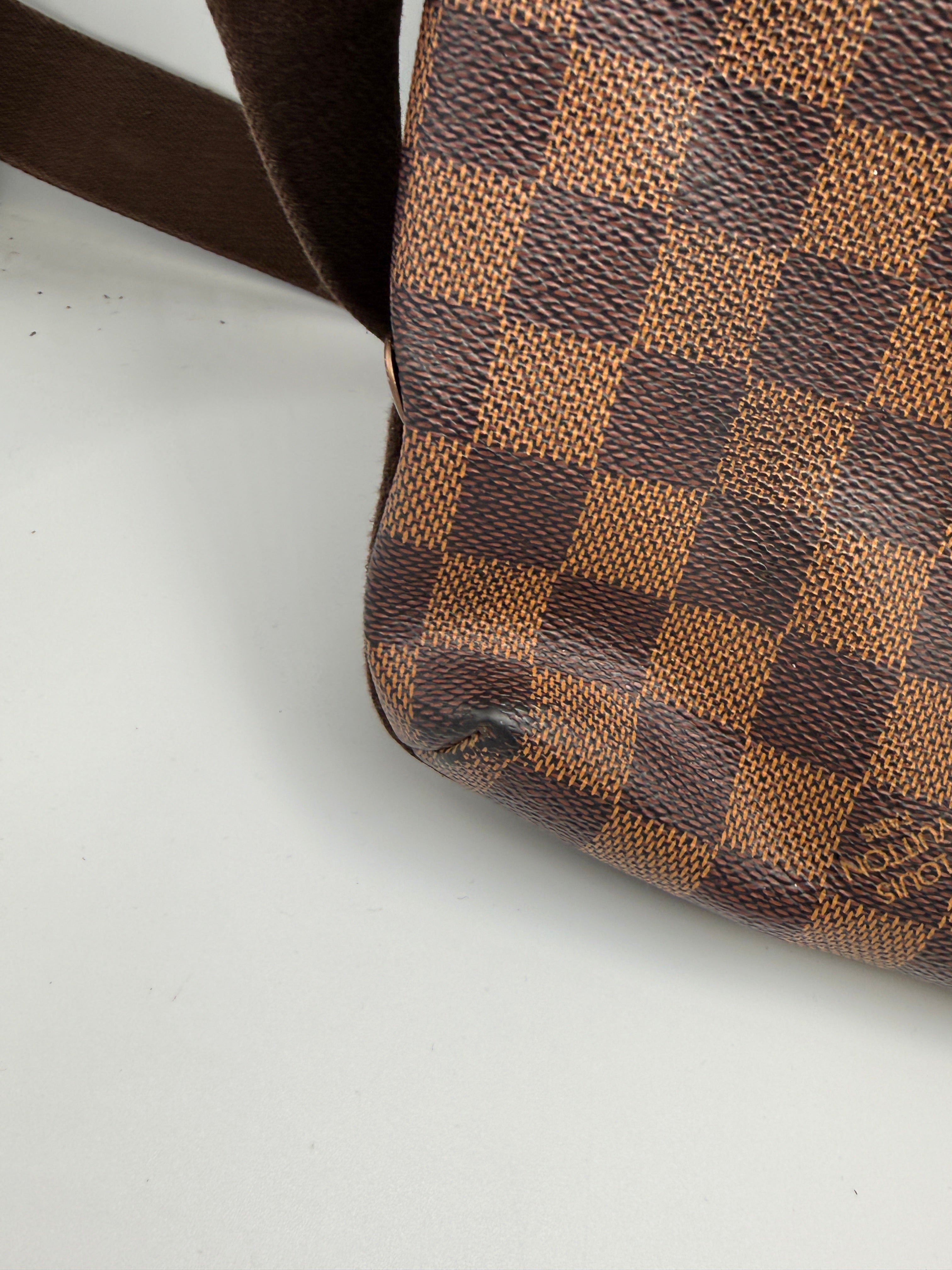 Louis Vuitton Damier Ebene Brooklyn MM Messenger Bag