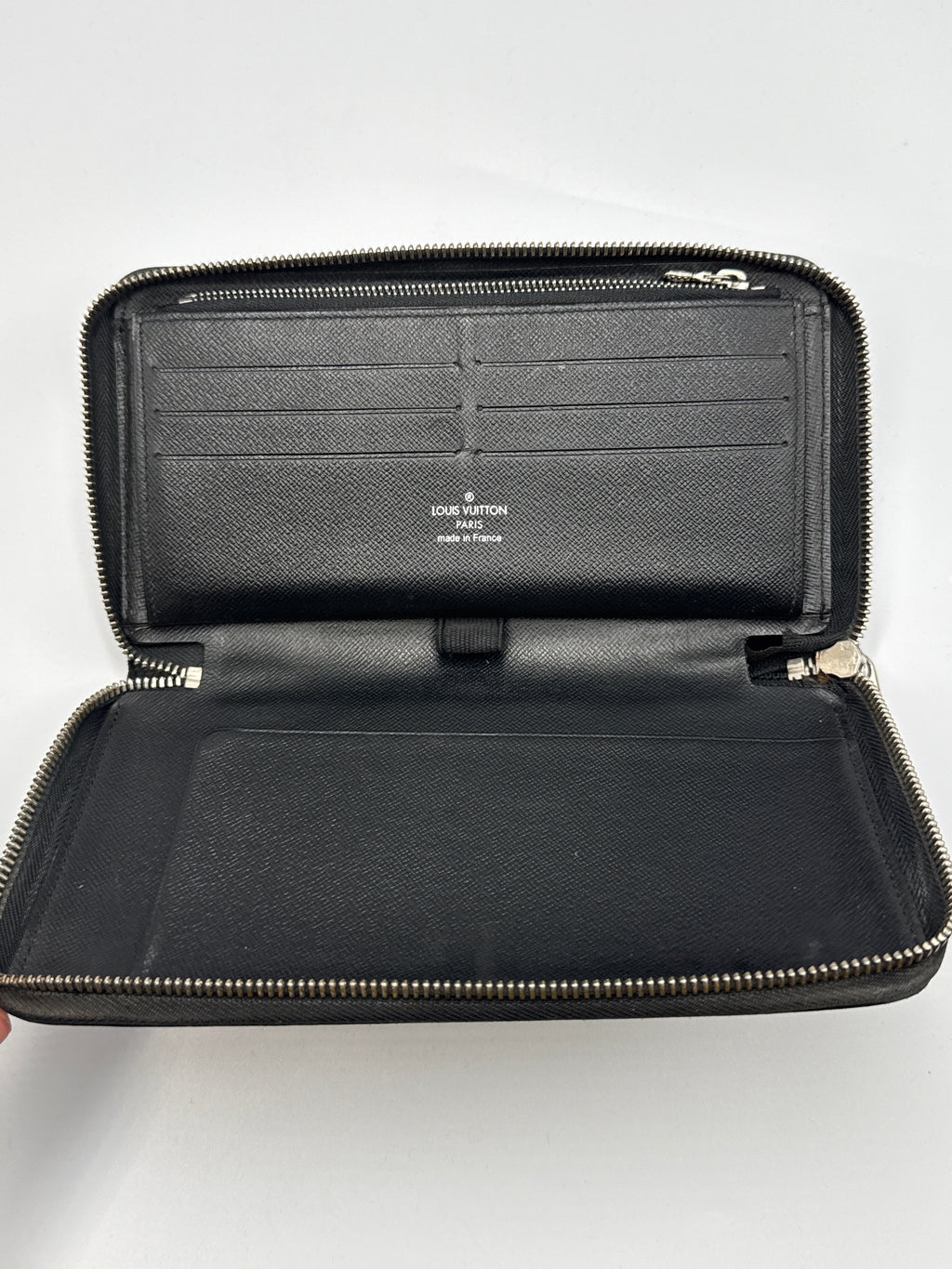 Pre-owned Louis Vuitton Black Epi Leather Brazza Long Wallet