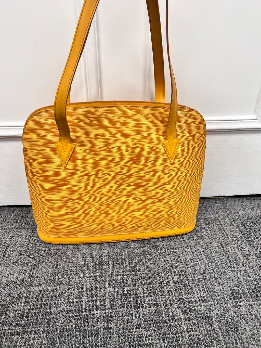 Louis Vuitton Epi Lussac shoulder bag