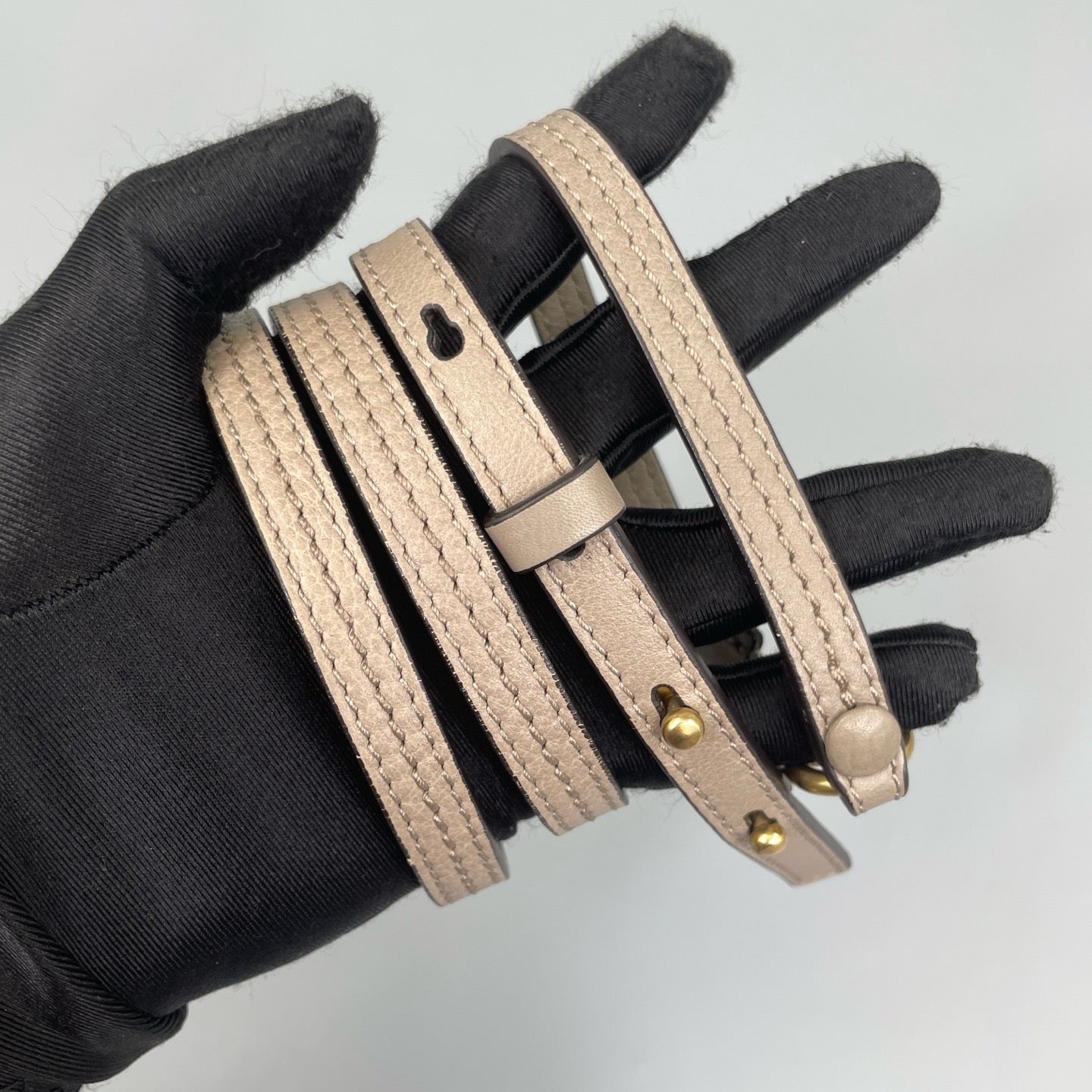 Chloé Small Nile Bracelet Bag in Motty Grey Calfskin & Suede