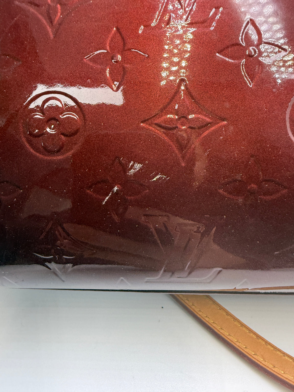 Louis Vuitton ( 2011 ) Brea MM Monogram Vernis Leather Bag – Cherry