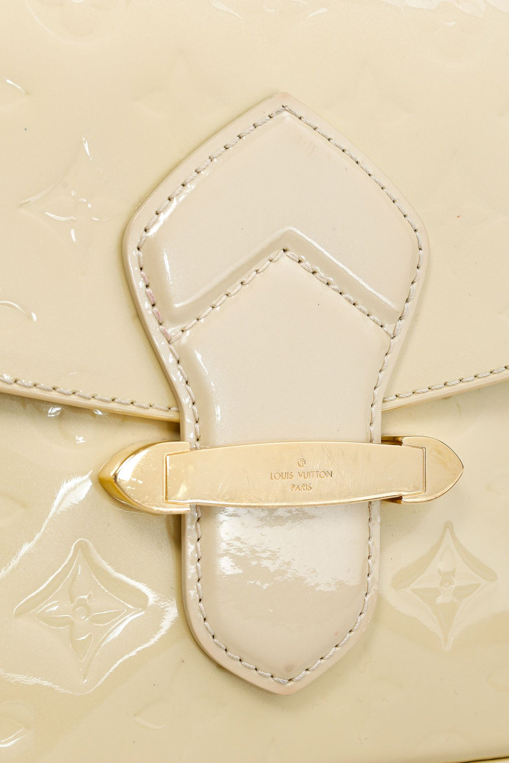 Louis Vuitton Bellflower in Blanc Corail Monogram Vernis