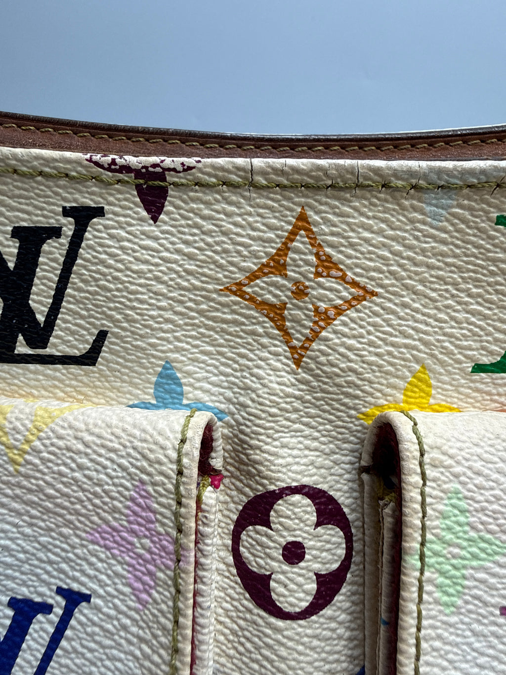 Louis Vuitton x Takashi Murakami Vintage Monogram Multicolore Hudson GM in Blanc