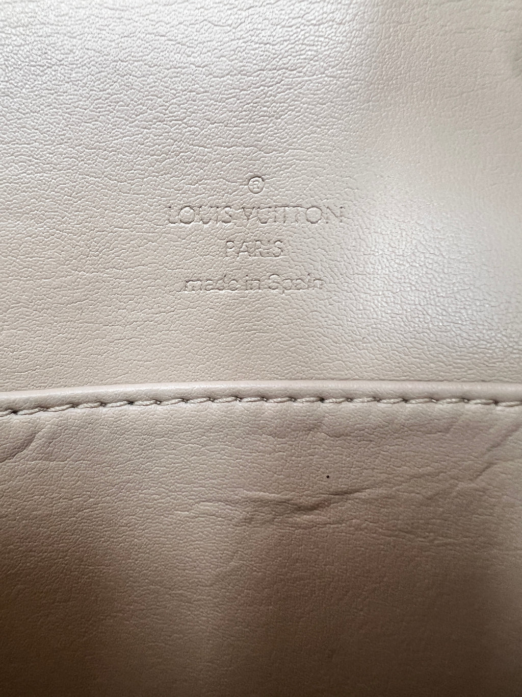 Louis Vuitton Thompson Street Shoulder Bag Monogram Vernis Leather – Yellow
