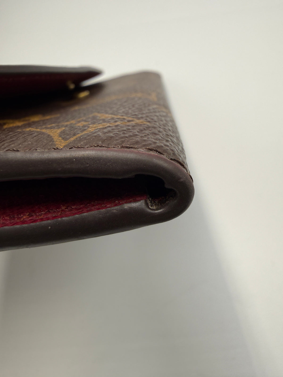 Pre-owned (Red) Louis Vuitton Monogram Zippy Wallet - Classic Long Wallet