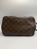 Louis Vuitton NéoNoé MM Monogram Canvas with Coquelicot Black Trim