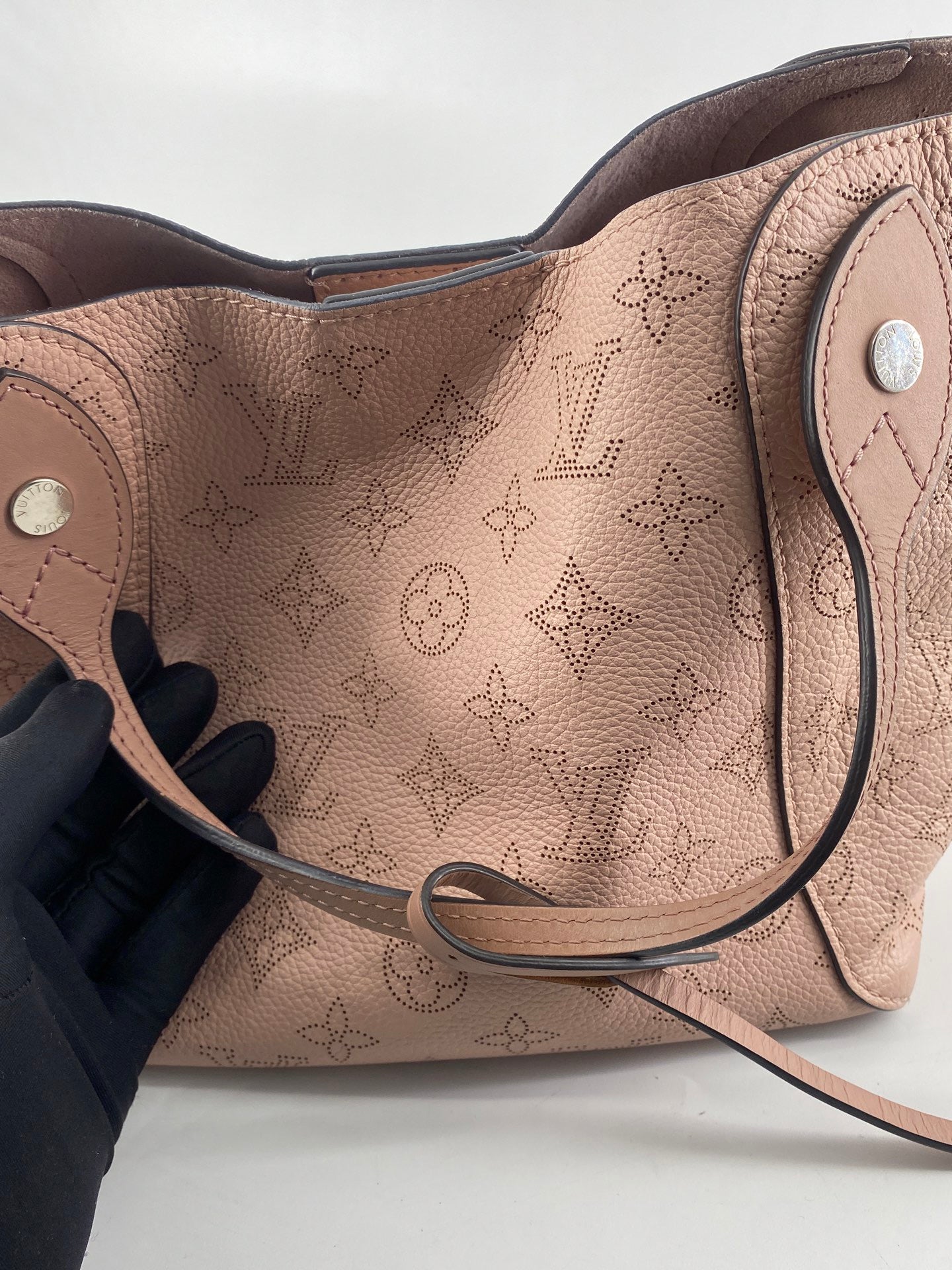 Louis Vuitton Hina PM