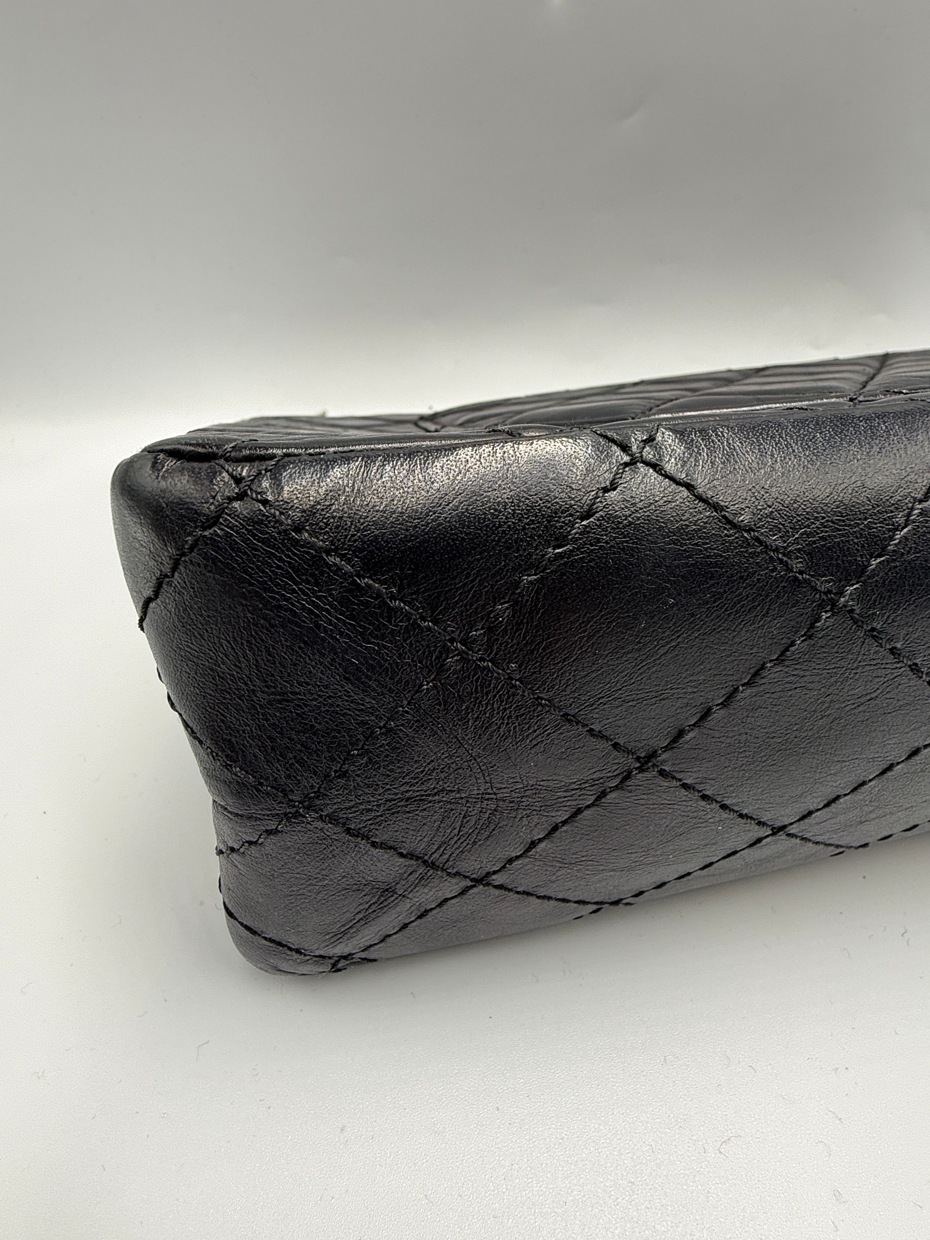 Pre-owned Chanel Black 2.55 Reissue Classic Flap Bag
