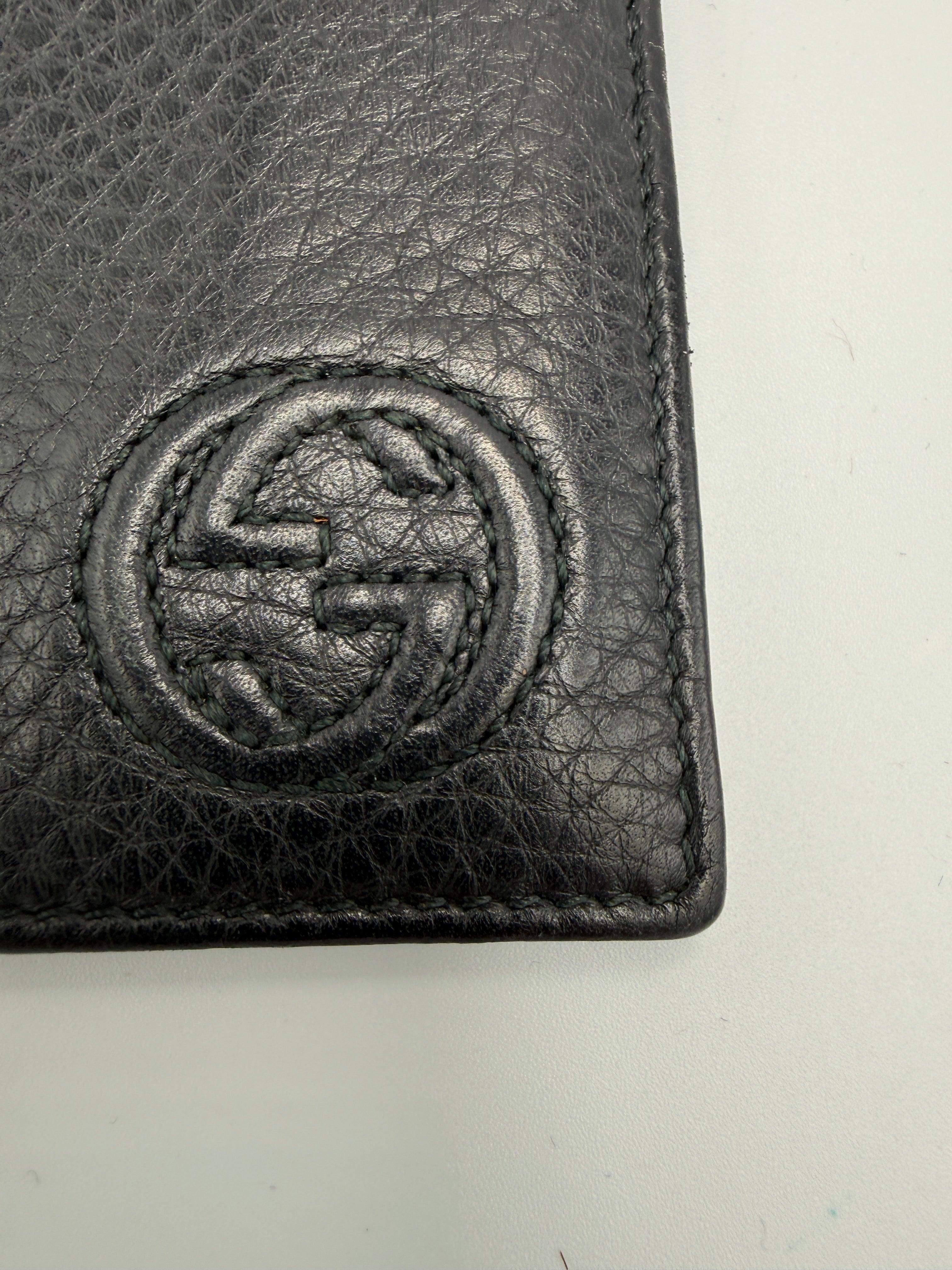 Gucci Interlocking G Continental Flap Wallet in Black Dollar Calf Leather
