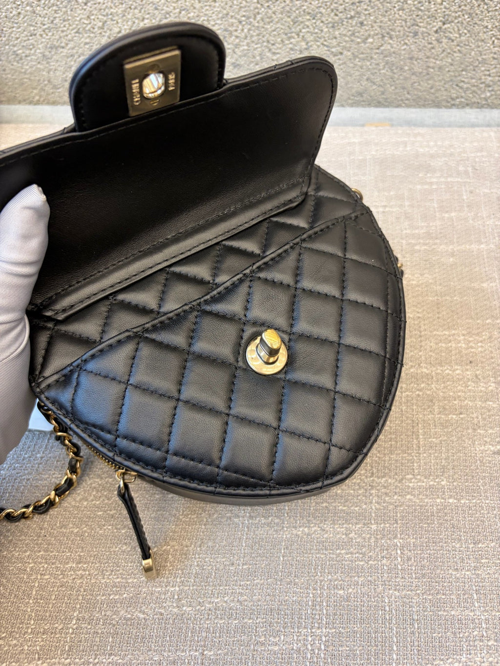 Chanel CC In Love Heart Belt Bag in Black Quilted Lambskin with Gold-Tone Hardware