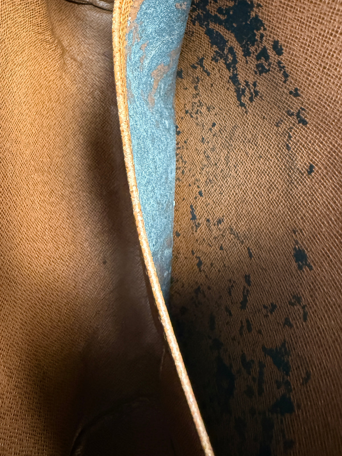 Louis Vuitton Vintage Pochette Orsay in Monogram Canvas