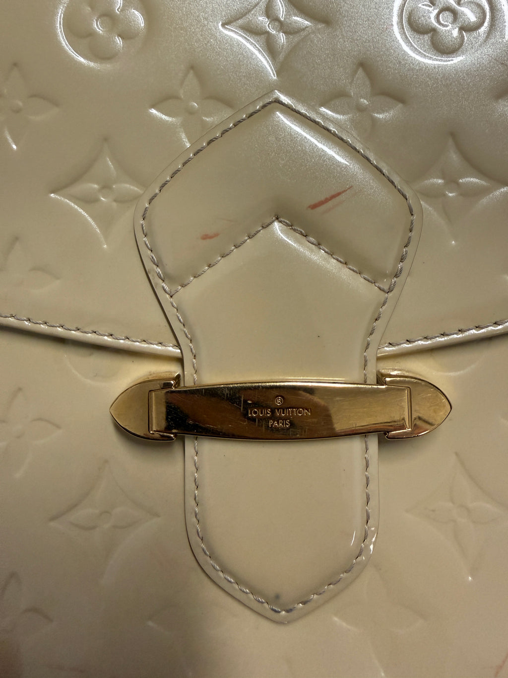 Louis Vuitton Bellflower in Blanc Corail Monogram Vernis
