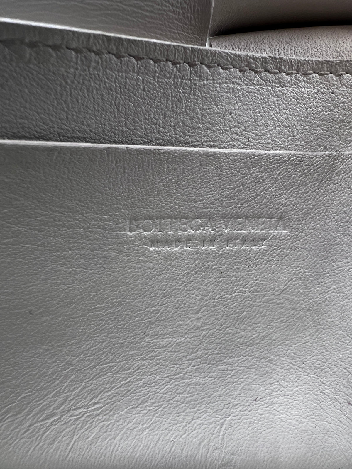 Bottega Veneta Cassette Intrecciato Leather Bag Chalk