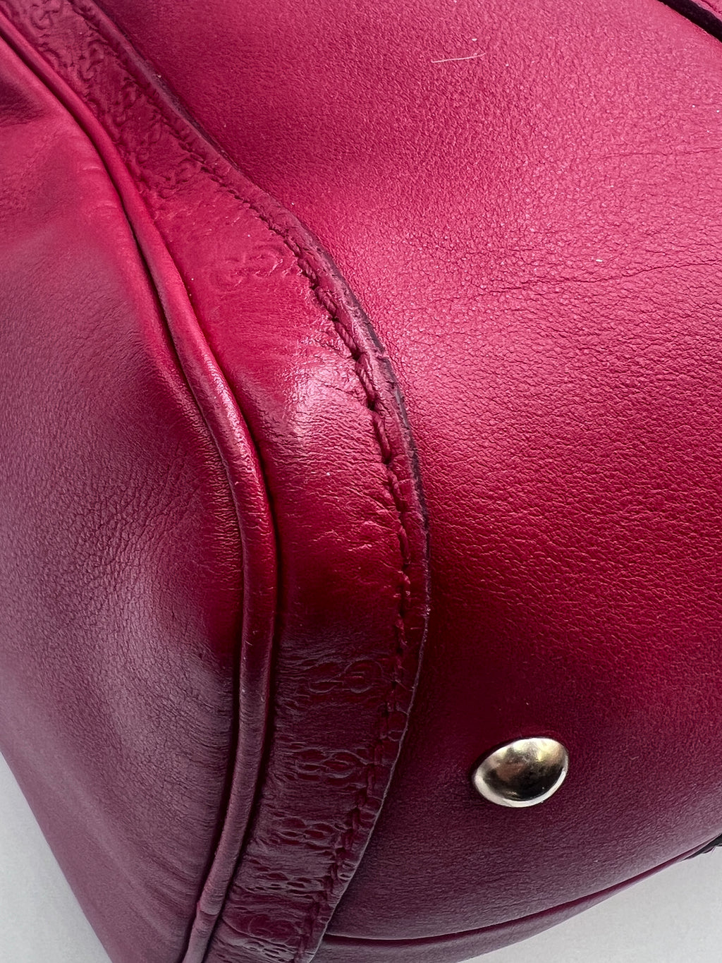 Gucci  Leather Medium Boston Bag