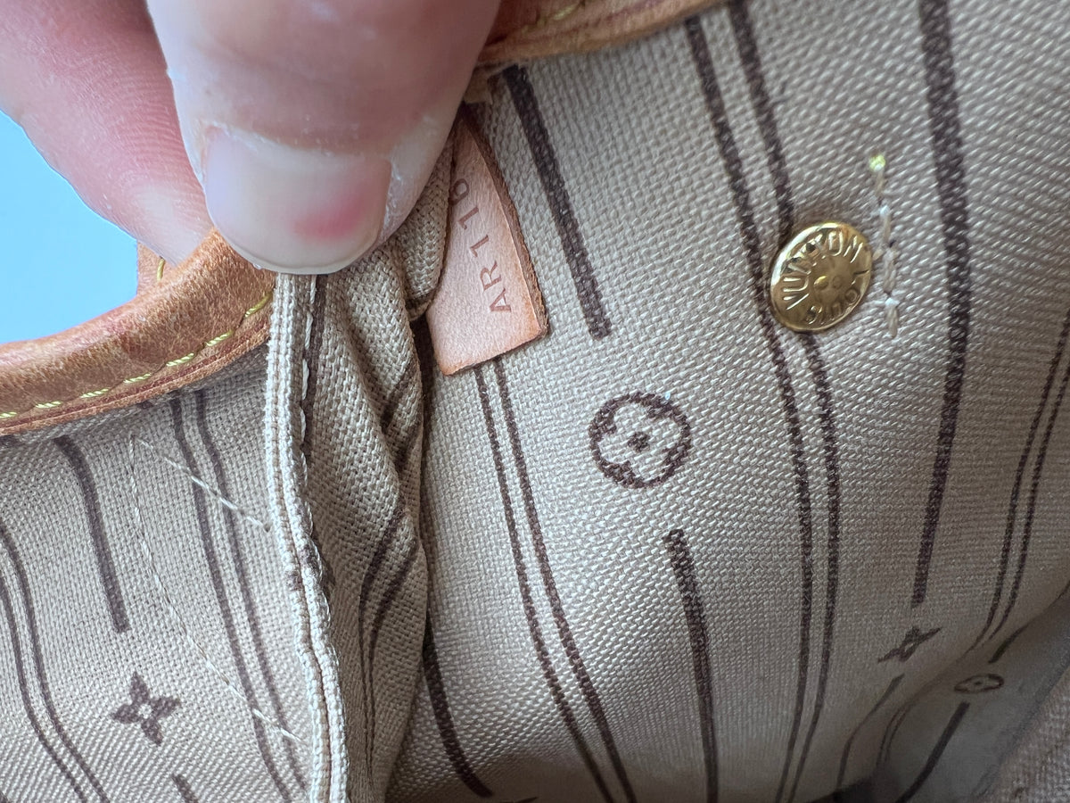 Louis Vuitton Neverfull PM Tote Bag