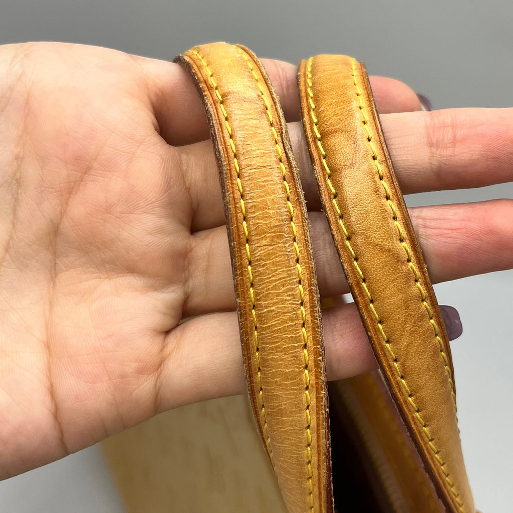 Louis Vuitton Brea MM Monogram Vernis Amarante Yellow