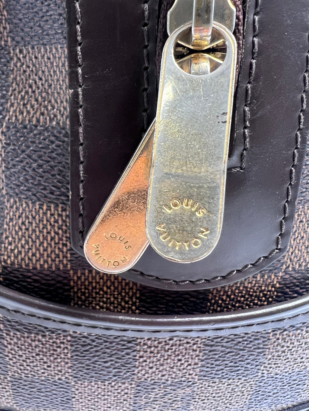 Louis Vuitton Damier Ebene Berkeley Bag (2009) with Gold Inventeur Plaque | Designer Resale