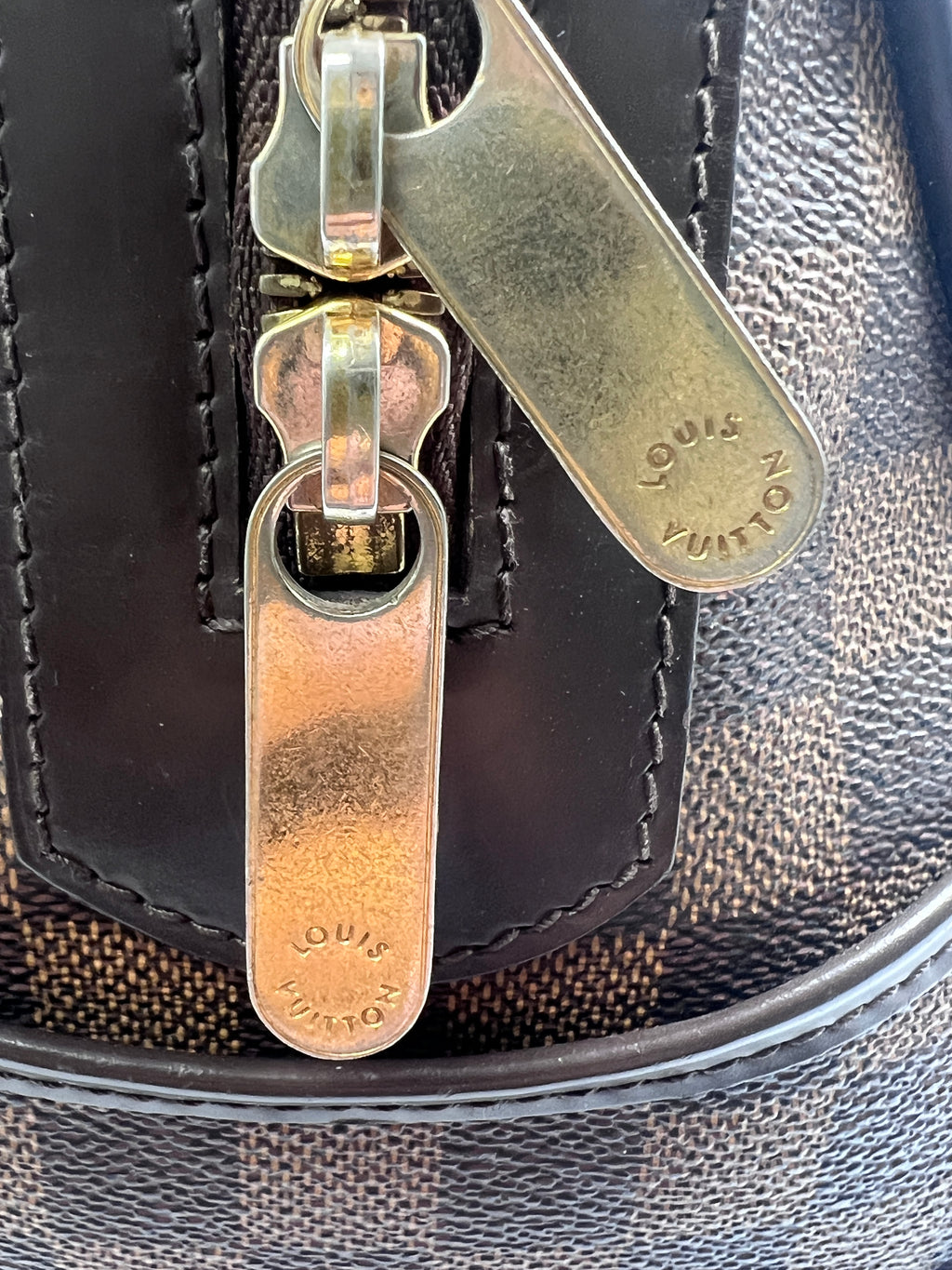 Louis Vuitton Damier Ebene Berkeley Bag (2009) with Gold Inventeur Plaque | Designer Resale