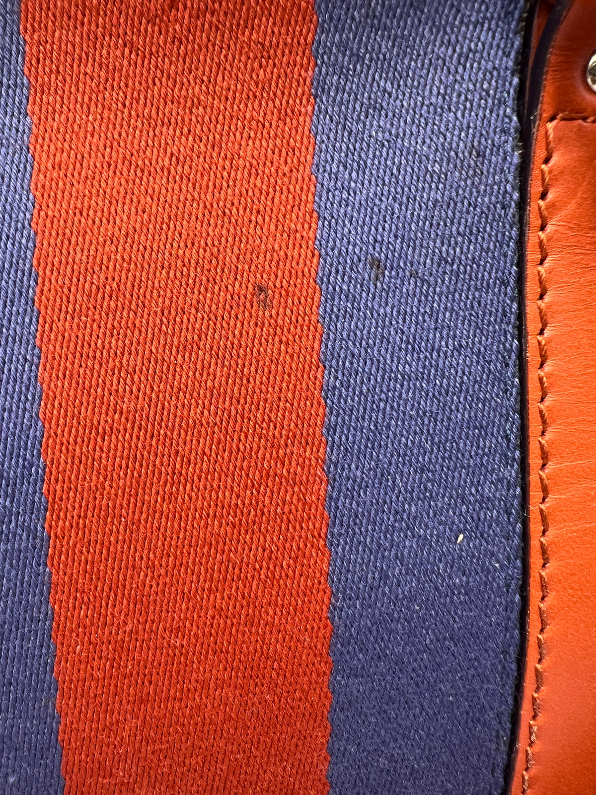 Gucci GG Canvas Web Stripe Medium Tote Bag