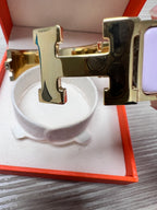 Hermès Clic Clac H Bracelet PM in Pale Pink Enamel with Gold-Plated Hardware