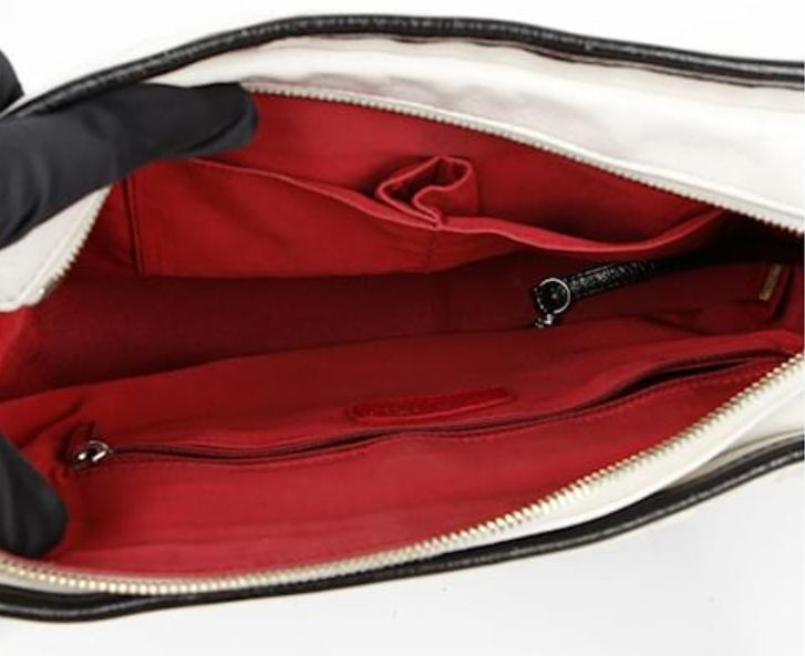 Chanel Gabrielle Medium Hobo - pre-owned