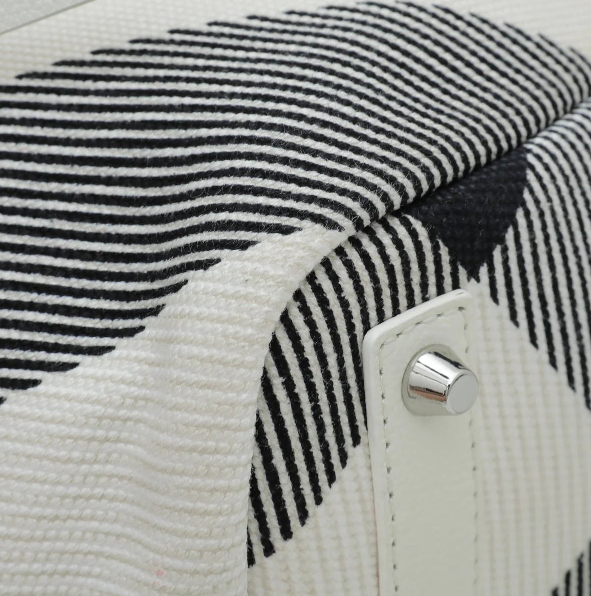Burberry Abstract Print Canvas Tote Bag – White Multi-Colour