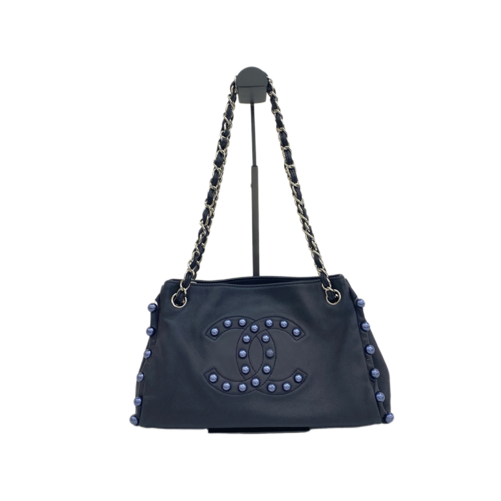 preloved chanel navy blue pearl obsession tote bag with cc logo in great condition