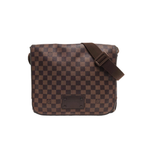 Louis Vuitton Brooklyn MM messenger bag in brown Damier Ebene coated canvas with adjustable textile shoulder strap
